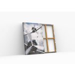 Magasan az égben - Számos kifestő keretre feszítve (40x50 cm)